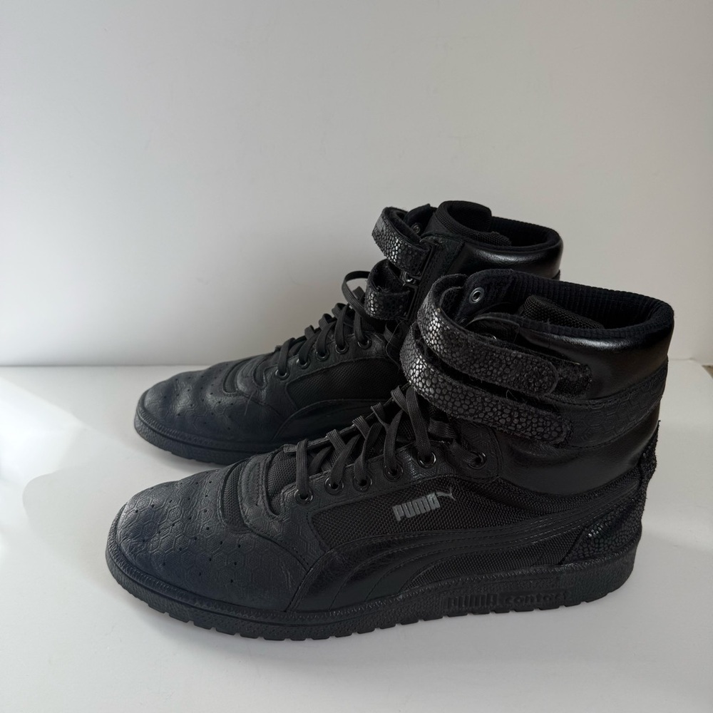 Puma Men's All-Black High-Top Sneakers - 10.5
